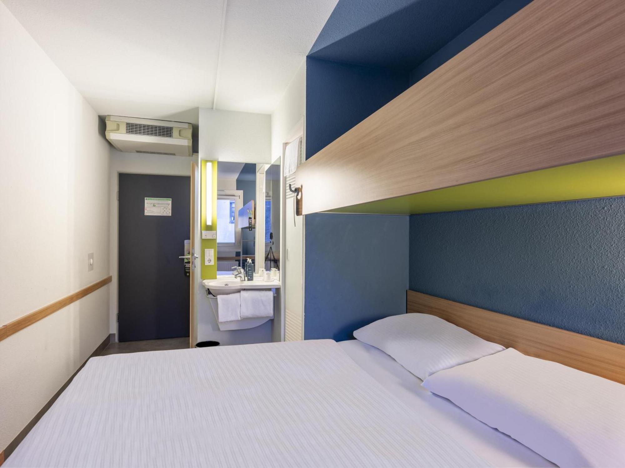 B&B Hotel Dortmund-Airport Holzwickede Bagian luar foto